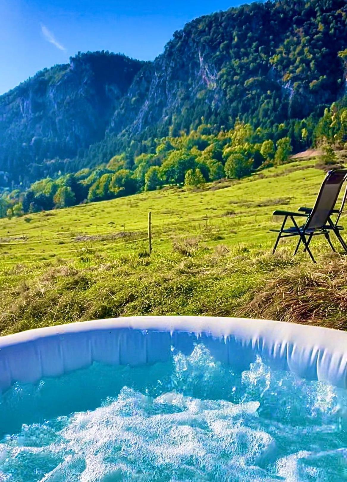 Glamping Hohe Wand - Zelt Mit Sternenfenster Und Whirlpool Hotel Maiersdorf Ngoại thất bức ảnh