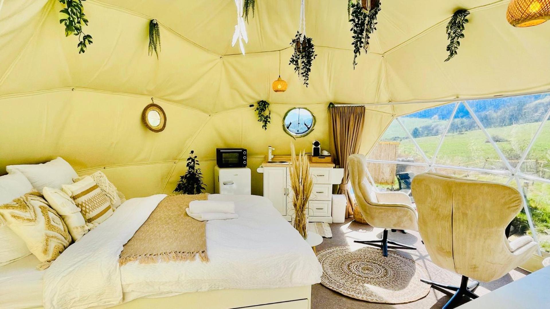 Glamping Hohe Wand - Zelt Mit Sternenfenster Und Whirlpool Hotel Maiersdorf Ngoại thất bức ảnh